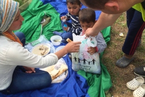 Charity United Refugee Aid in Idomeni,  Greece