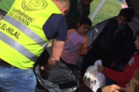 Charity United  Refugee Aid in Idomeni,  Greece