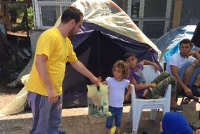 Charity United  Refugee Aid in Idomeni,  Greece