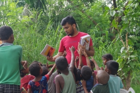 Classes being held at one of the slums in India where Charity United’s educational programs are in operation.